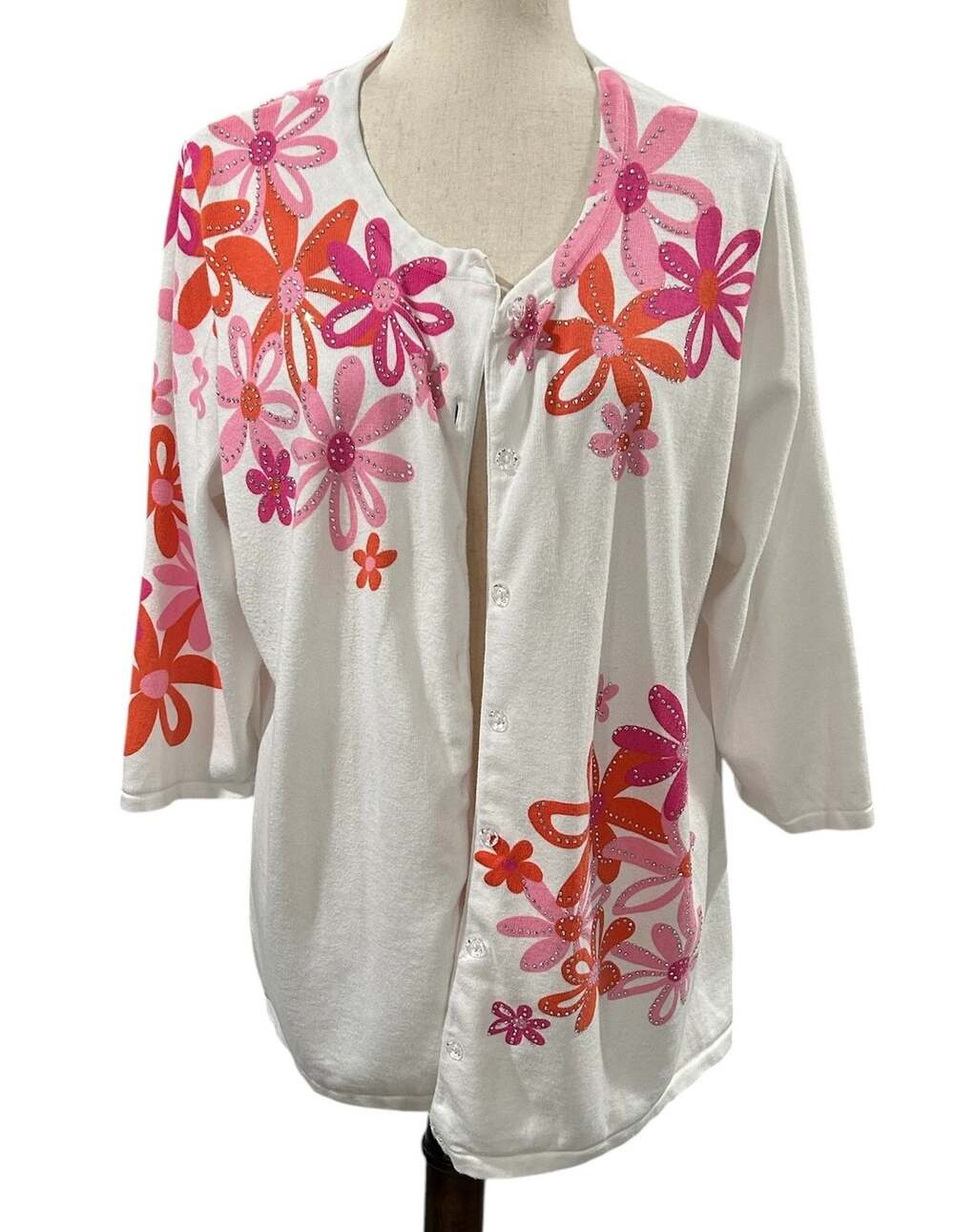 Quacker Factory White Sweater with Pink & Red Flowers and Embellishment Size 2X